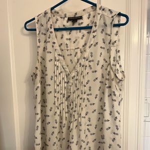 Pineapple sleeveless maternity blouse Pea in the Pod